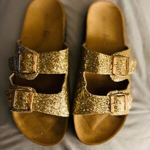 Gold Sandals For Summer